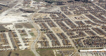 North Grove in Waxahachie, TX - Building Photo - Building Photo