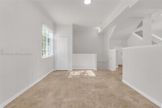 2945 NE 185th St in Aventura, FL - Building Photo - Building Photo