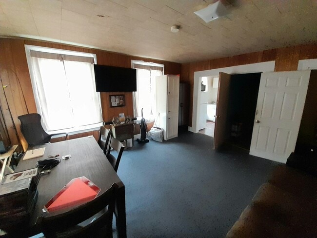 181 Canal St in Fort Plain, NY - Foto de edificio - Building Photo