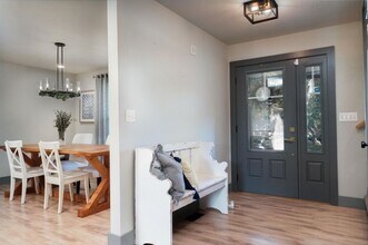 1525 S Oakmont Ave in Springfield, MO - Building Photo - Building Photo