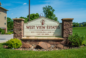 West View Estates in Plymouth, MN - Building Photo - Building Photo