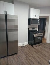 10 Fales St in Hartford, CT - Building Photo - Building Photo