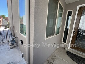 12036 Monachos Rd SE in Albuquerque, NM - Building Photo - Building Photo