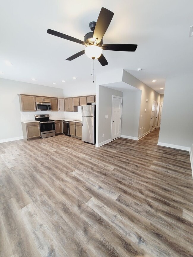 property at 1217 Lockewood Dr