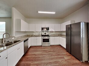 1731 Teal Bend Ct in Fresno, TX - Building Photo - Building Photo