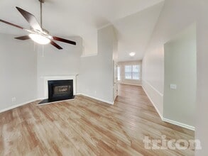 6812 Rangecrest Rd in Belews Creek, NC - Building Photo - Building Photo