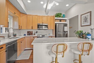 1230 Ellis St in Bellingham, WA - Building Photo - Building Photo