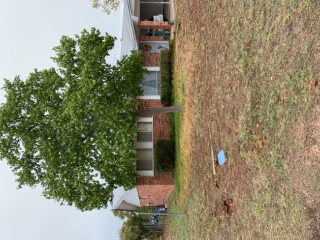 1823 Greenwood Ln in Kingsland, TX - Building Photo - Building Photo