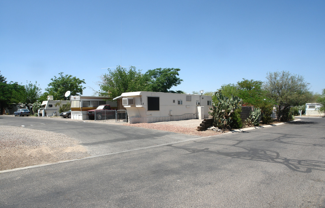 Curtis Road Mobile Home Park in Tucson, AZ - Foto de edificio