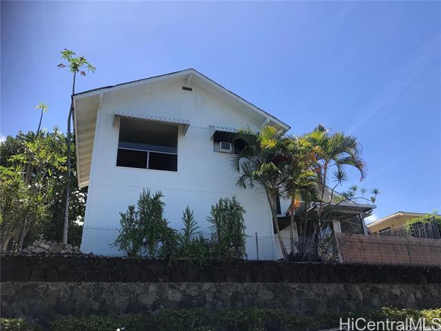 2140 Mauna Pl in Honolulu, HI - Building Photo - Building Photo