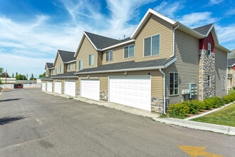 76 W 400 S St in Santaquin, UT - Building Photo - Building Photo