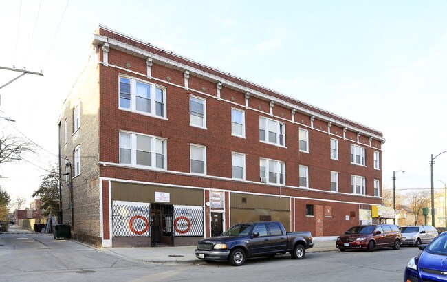 7701 S Halsted St in Chicago, IL - Building Photo - Building Photo