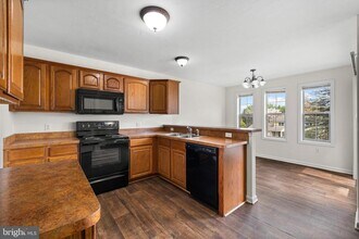 22 Shady Tree Ct in York, PA - Building Photo - Building Photo