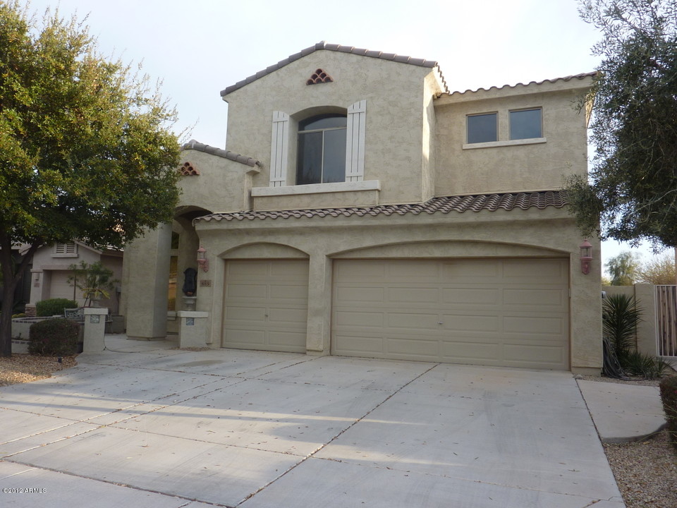 885 E Sagittarius Pl in Chandler, AZ - Building Photo