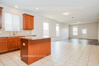 8827 Silver City in San Antonio, TX - Building Photo - Building Photo