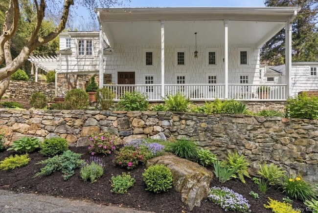 property at 291 Roaring Brook Rd