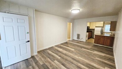 2408 Woodward Ave in Oklahoma City, OK - Building Photo - Building Photo