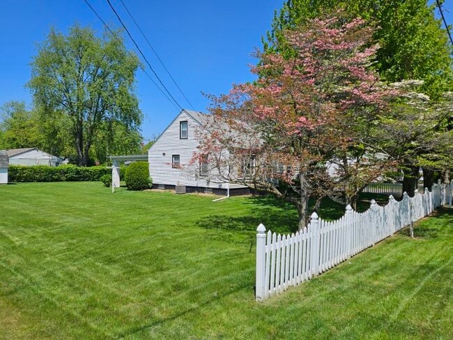 1801 Sandwith Ave SW in Canton, OH - Building Photo - Building Photo