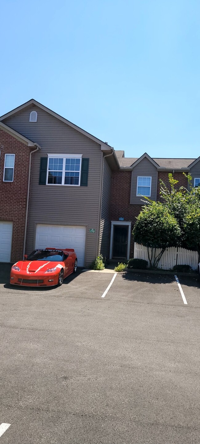 property at 770 Mystic Pointe Dr