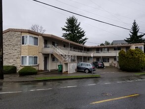 400 NE 65th St in Seattle, WA - Building Photo - Building Photo