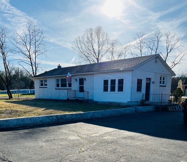 52 Mill St Rentals in Medford, NJ