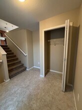 5308 15th Ave SE in Minot, ND - Building Photo - Building Photo