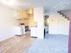 22724 S Figueroa St in Carson, CA - Building Photo - Building Photo
