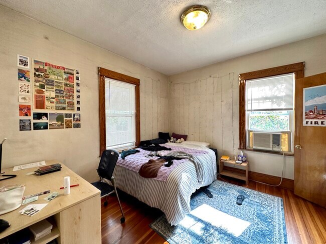 30 Adams St, Unit #2 in Medford, MA - Building Photo - Building Photo