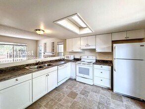 1985 Mineola Ct in Colorado Springs, CO - Building Photo - Building Photo