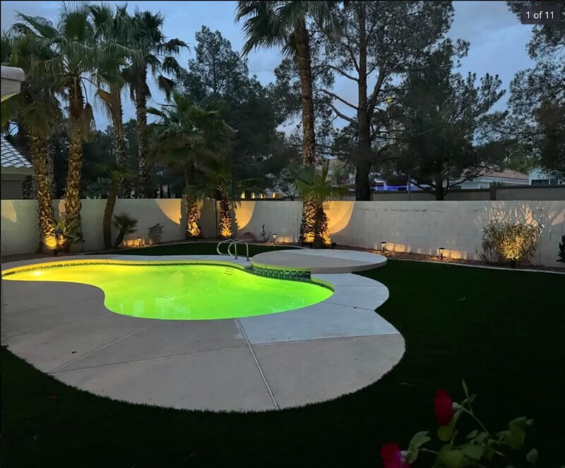 8129 Riviera Beach Dr in Las Vegas, NV - Building Photo