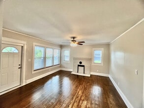 2101 Hoitt Ave in Knoxville, TN - Foto de edificio - Building Photo