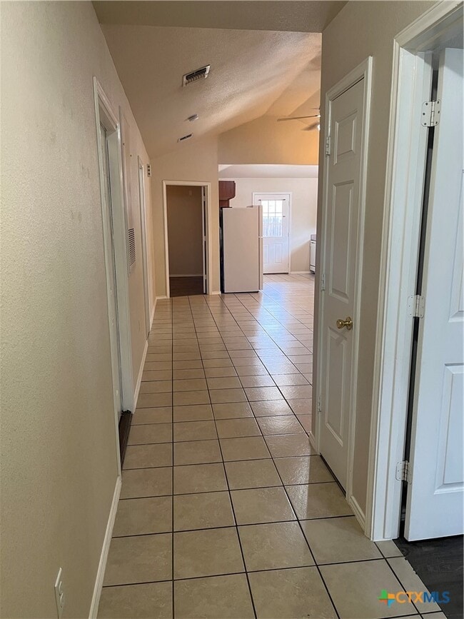 1031 Helen Dr in New Braunfels, TX - Building Photo - Building Photo