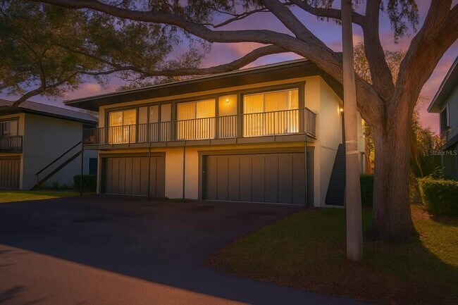 property at 2906 Lichen Ln