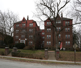 Park Spring Manor in Elkins Park, PA - Building Photo - Building Photo