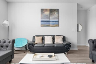 11150 Lantern Rd, Unit SI ID1228663P in Fishers, IN - Foto de edificio - Building Photo