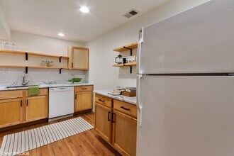 2480 N Orchard St in Chicago, IL - Building Photo - Building Photo