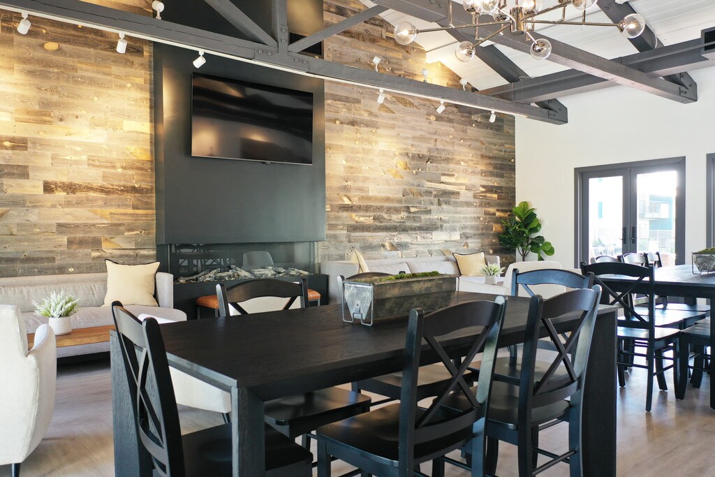 Waterstone Apartments Chatsworth, CA Apartments For Rent