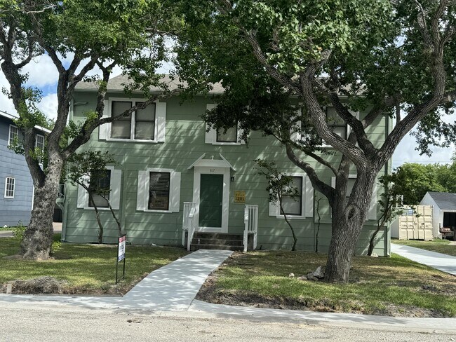property at 817 Ohio Ave