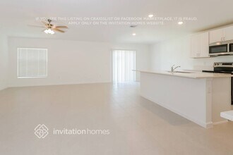718 Carlyle Wy in Fort Pierce, FL - Building Photo - Building Photo