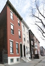 2131 Spring Garden St in Philadelphia, PA - Building Photo - Building Photo