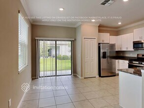 8527 Campus Woods Way in New Port Richey, FL - Building Photo - Building Photo