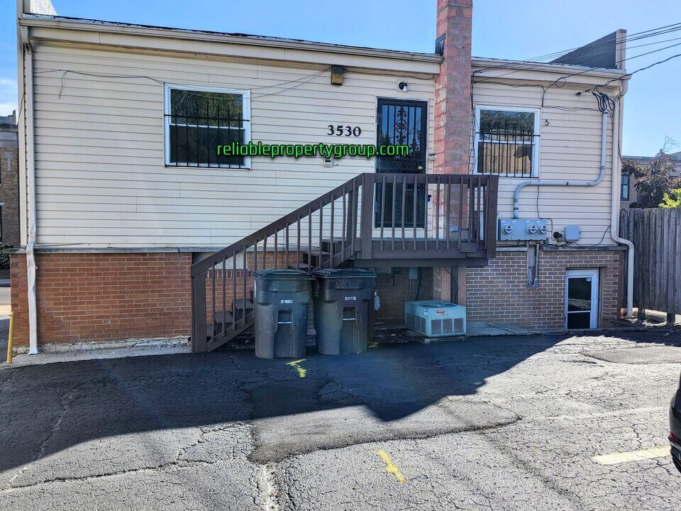 3530 S Calhoun St in Fort Wayne, IN - Building Photo