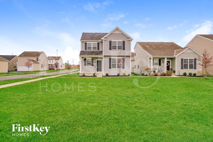 5679 Battle Creek Way in Columbus, OH - Foto de edificio