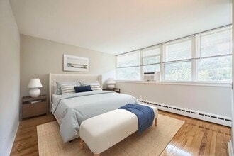 Cherokee Apartments in Philadelphia, PA - Foto de edificio - Building Photo
