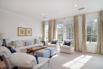 15 Kensington Rd in Bronxville, NY - Building Photo - Building Photo