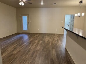 2106 10th St in Lubbock, TX - Building Photo - Building Photo