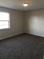 18 Greenwood Dr, Unit 18-1 in Ceredo, WV - Building Photo