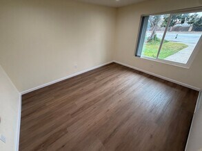 43324 Grimmer Blvd in Fremont, CA - Foto de edificio - Building Photo