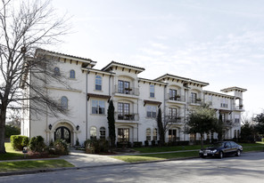 5800 Mccommas Blvd Apartments