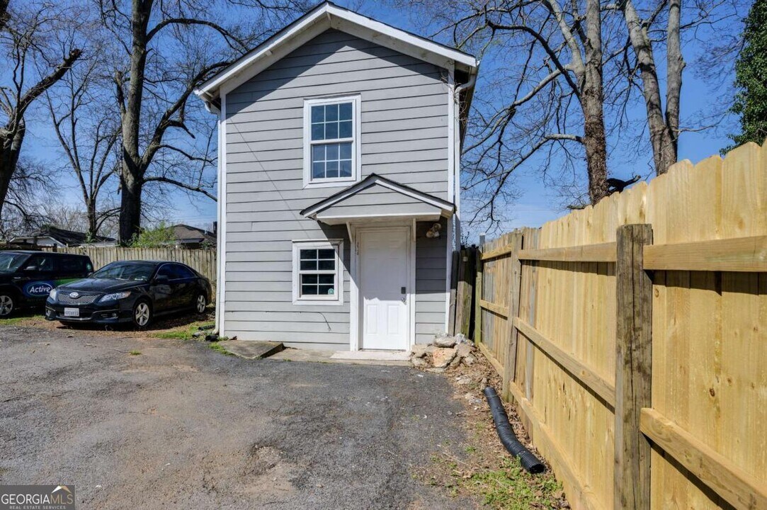 1459 Hartford Ave SW in Atlanta, GA - Building Photo
